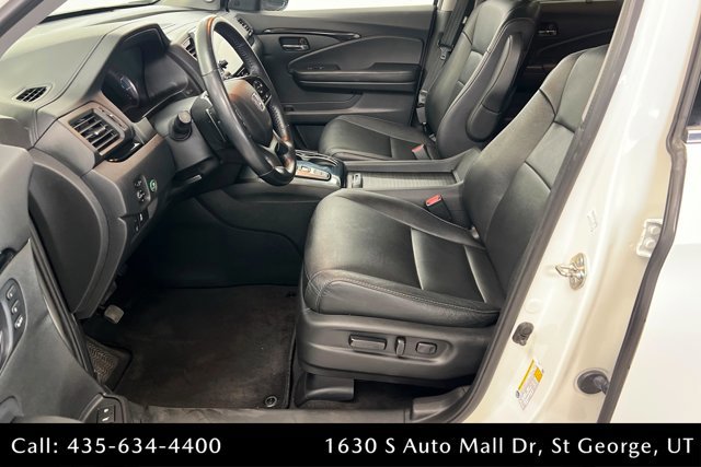 Used 2019 Honda Pilot Touring image 17