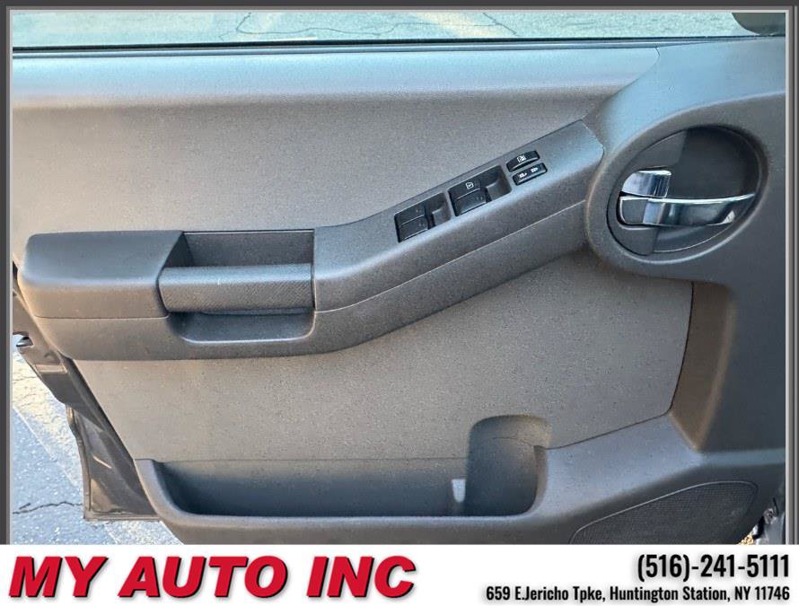 Used 2010 Nissan Xterra S AWD/4WD image 23