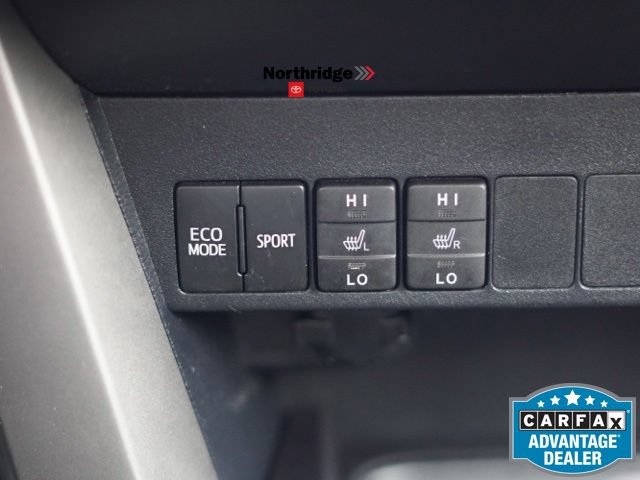 Used 2017 Toyota RAV4 Limited AWD/4WD image 28