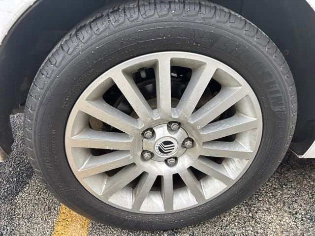 Used 2007 Mercury Milan Premier image 9