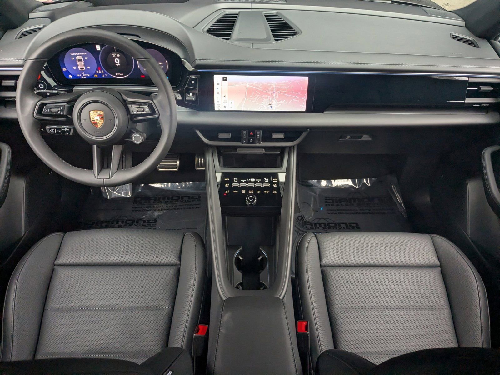 New 2025 Porsche Macan 4S Electric image 19