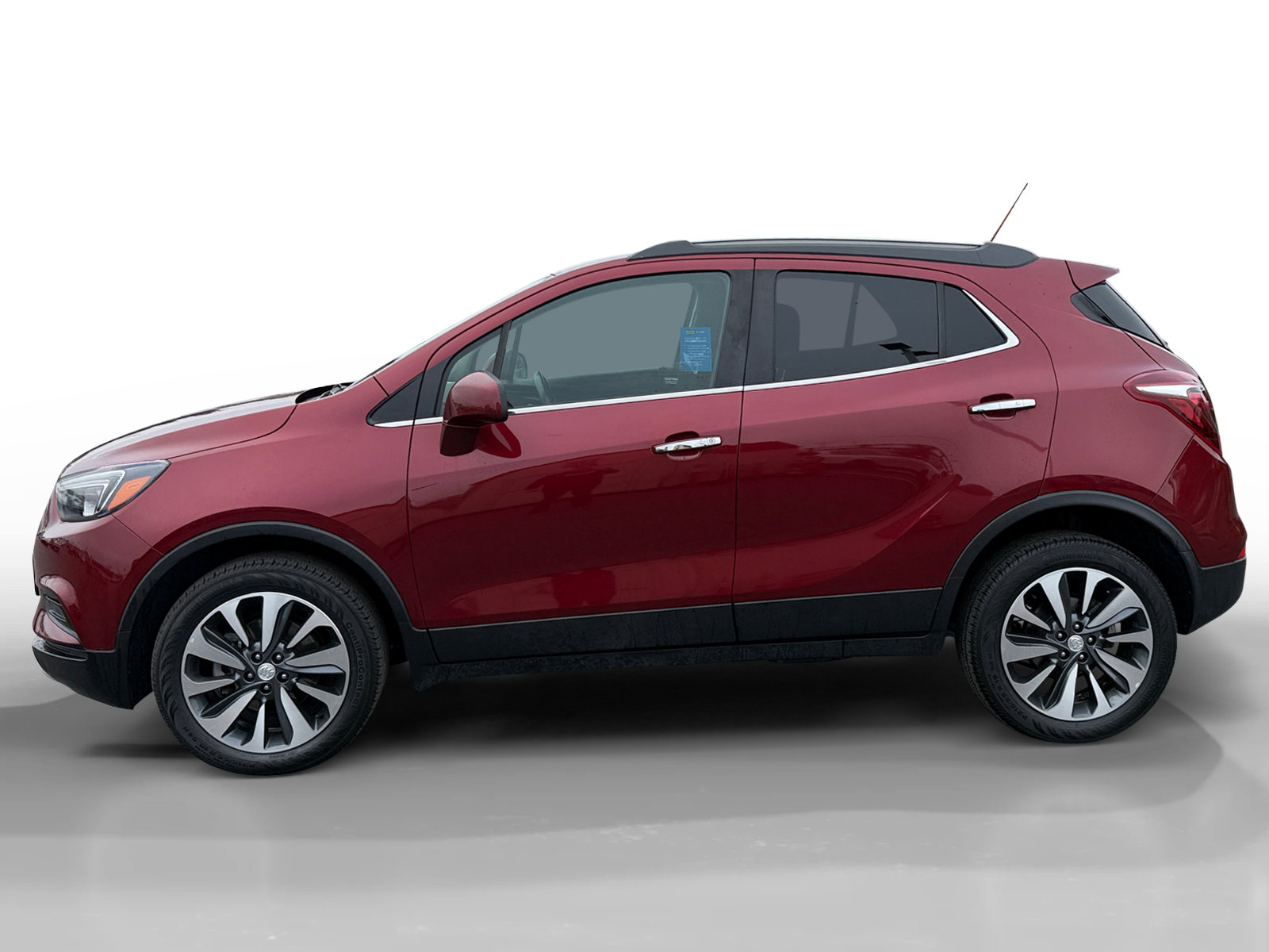 Used 2022 Buick Encore Preferred w/ Safety Package image 2