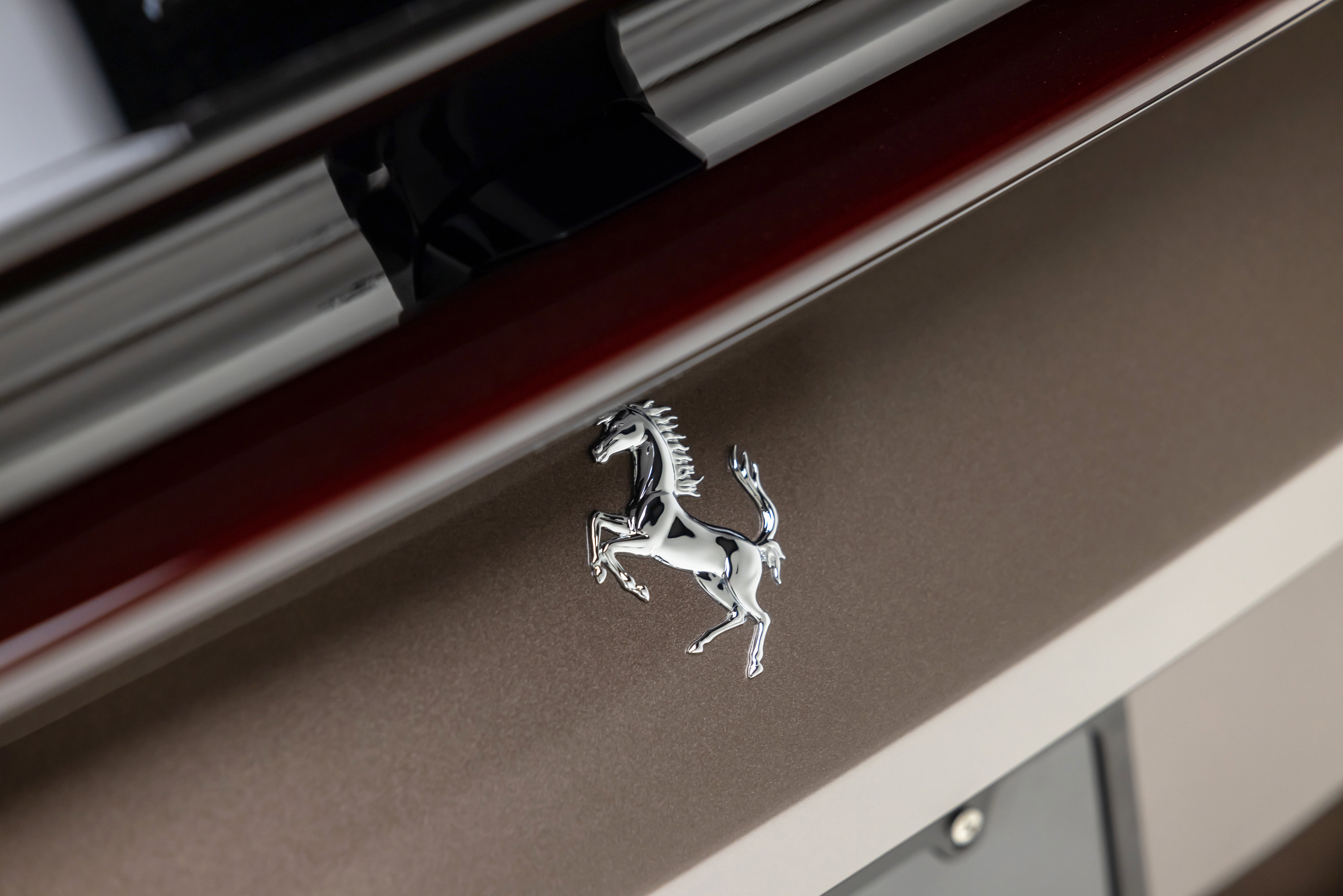 Certified 2025 Ferrari 12Cilindri image 40