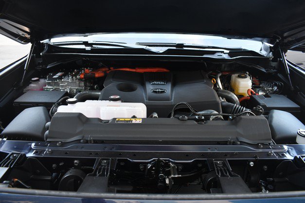 New 2026 Toyota Sequoia Platinum AWD/4WD image 15