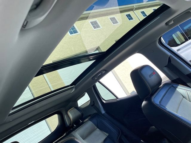 Used 2024 GMC Terrain AT4 w/ Tech Package image 43