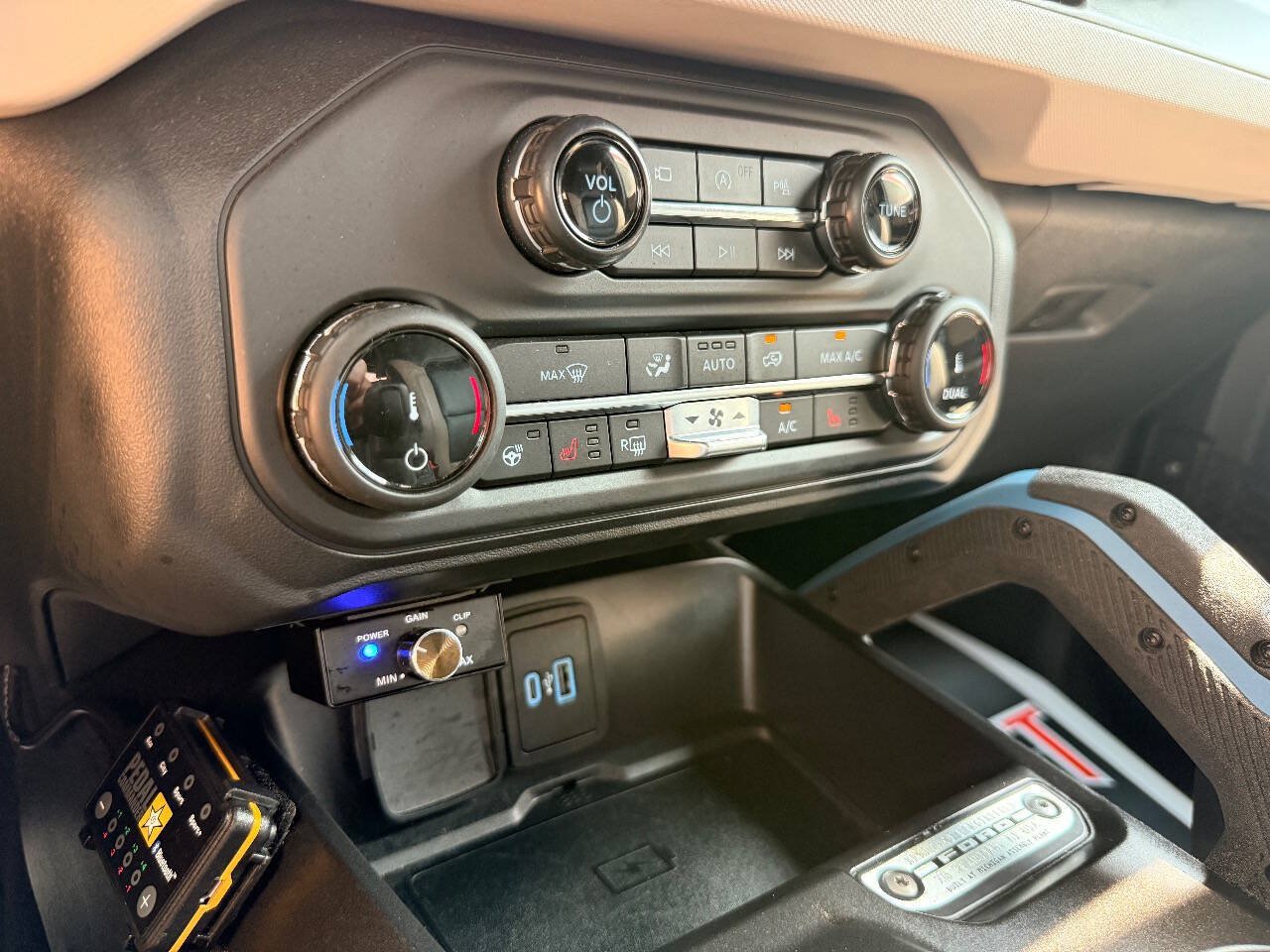 Used 2022 Ford Bronco Wildtrak AWD/4WD image 27