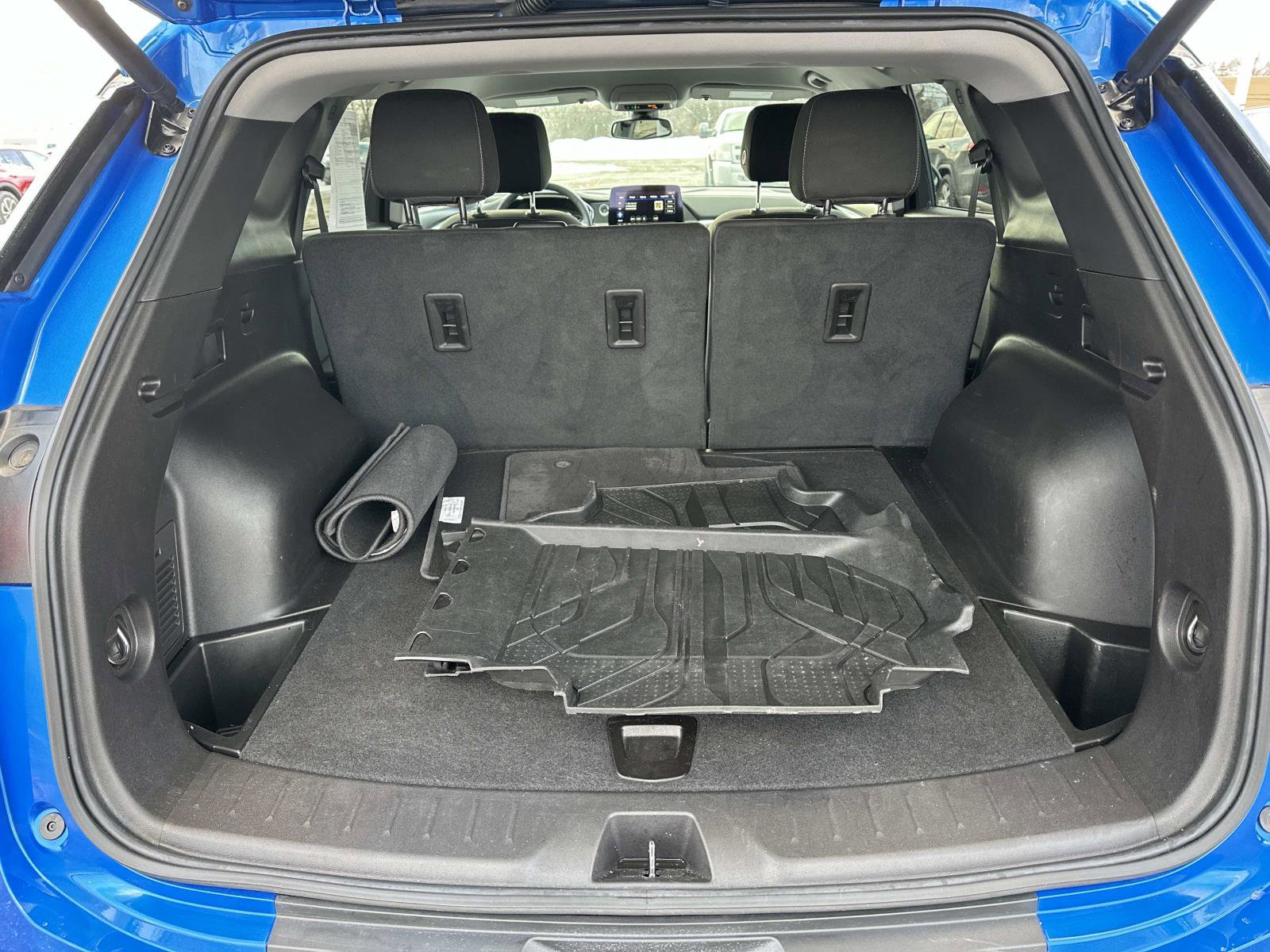 Used 2024 Chevrolet Blazer LT w/ Convenience Package image 9