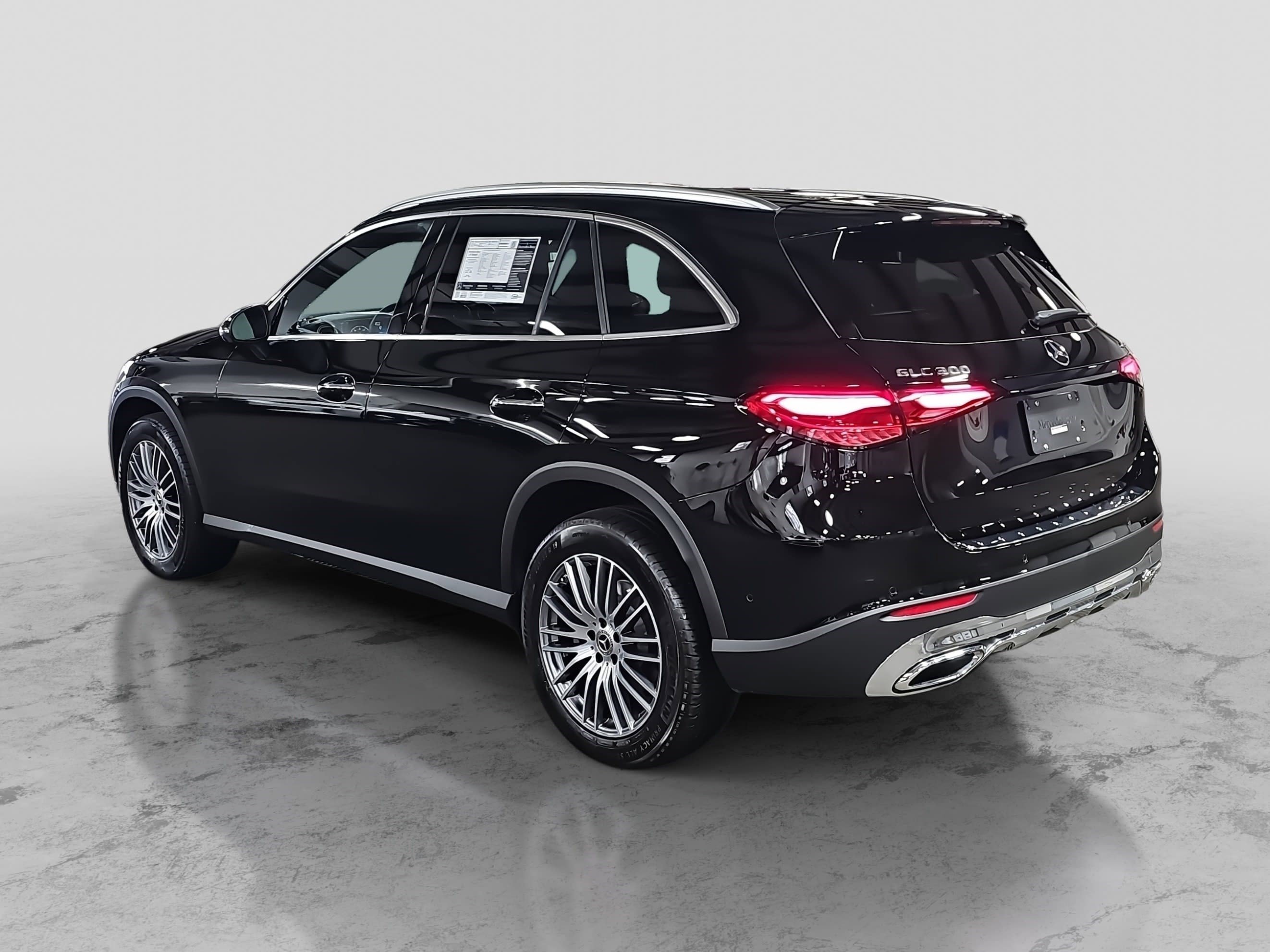 Certified 2026 Mercedes-Benz GLC 300 GLC 300 image 8