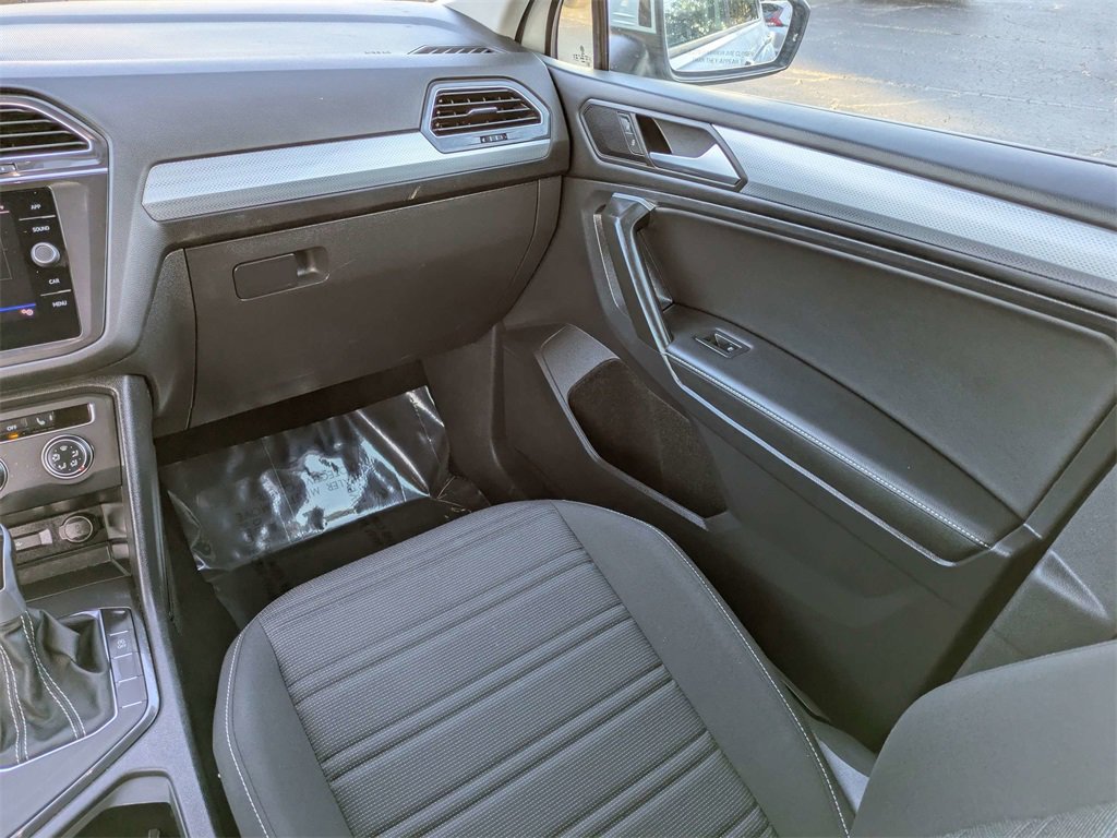 Used 2024 Volkswagen Tiguan S image 19