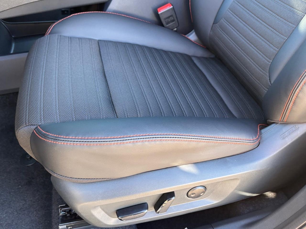 New 2026 Nissan Rogue SV image 22