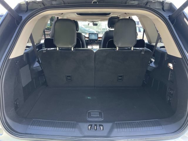Used 2020 Lincoln Aviator Reserve w/ Equipment Group 201A AWD/4WD image 5