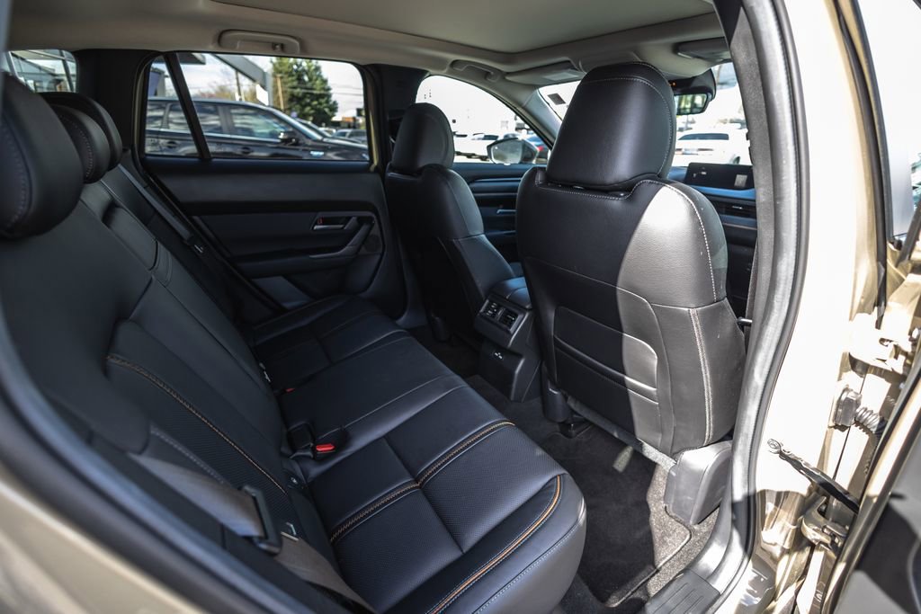 Used 2024 MAZDA CX-50 AWD 2.5 Turbo w/ Cargo Package image 32