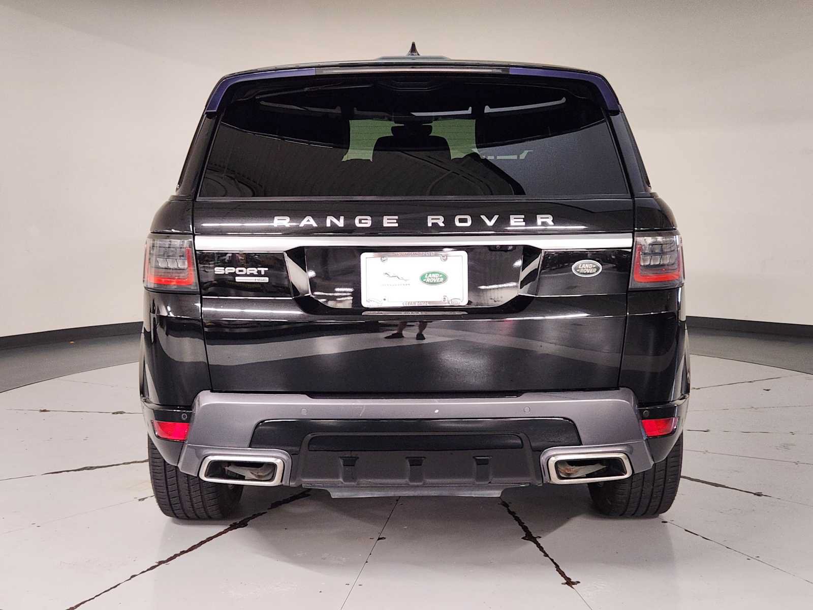Used 2018 Land Rover Range Rover Sport HSE AWD/4WD image 10