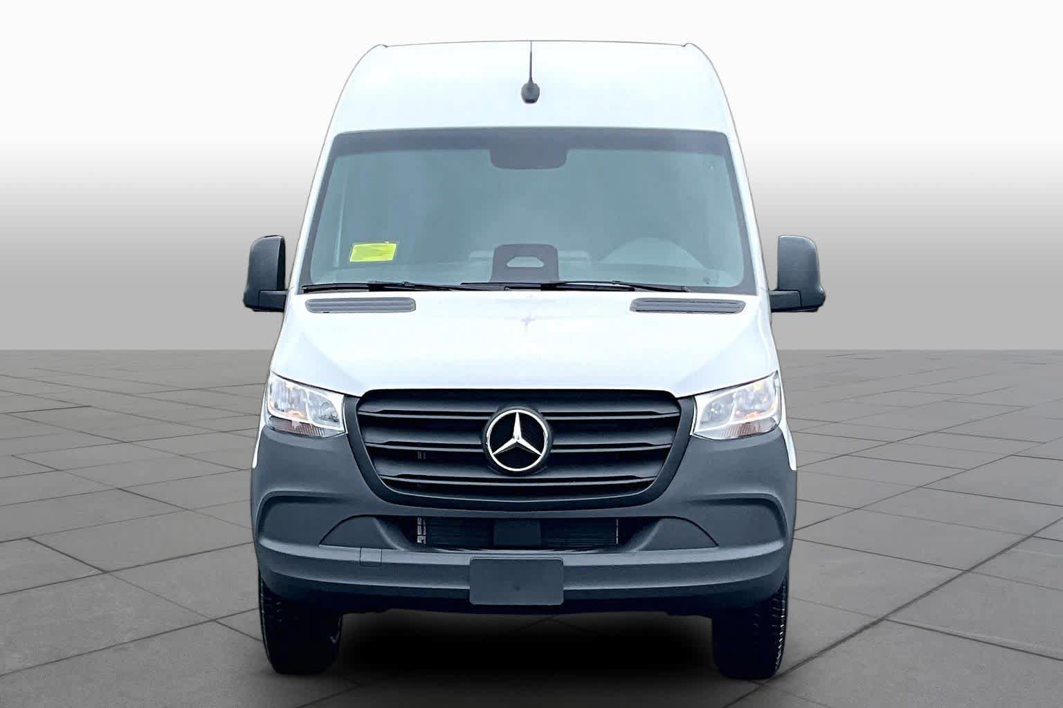 New 2026 Mercedes-Benz Sprinter 2500 image 2
