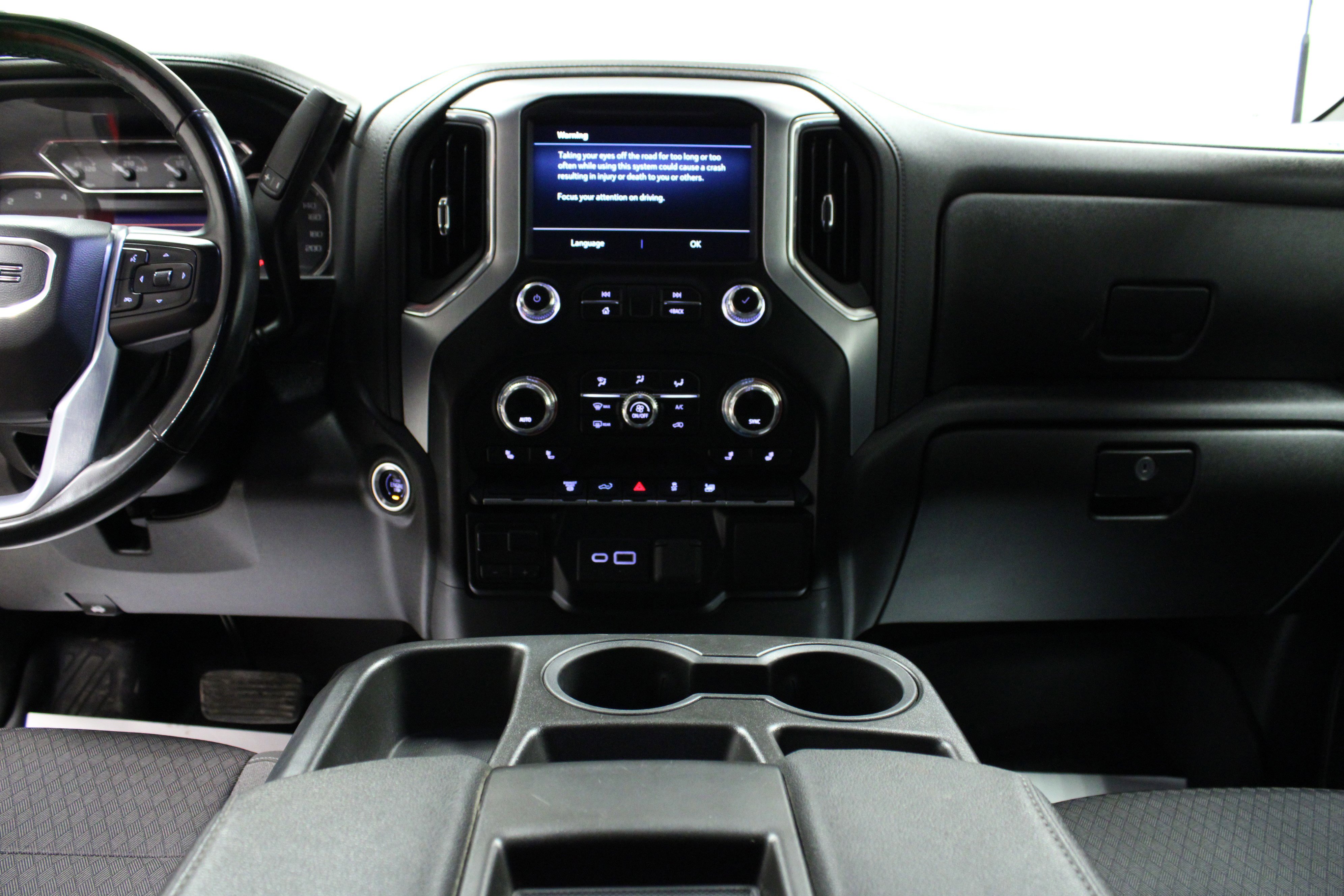 Used 2023 GMC Sierra 3500 SLE image 18