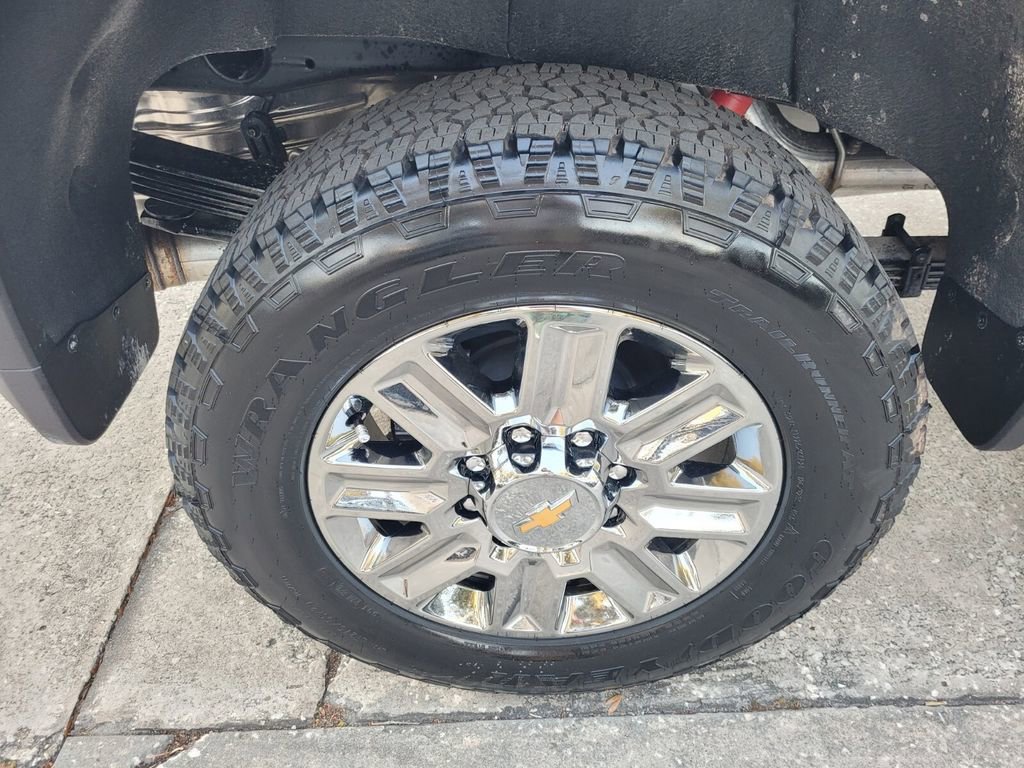 New 2026 Chevrolet Silverado 2500 High Country w/ Technology Package image 14