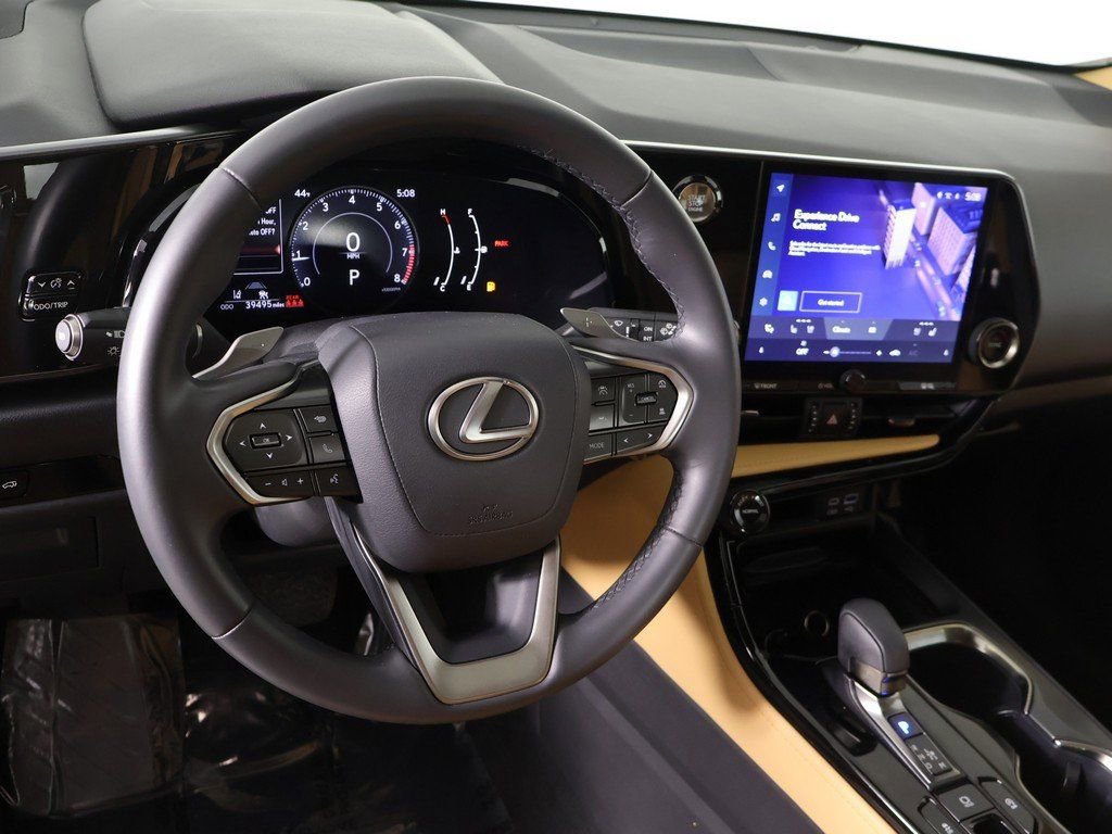 Used 2022 Lexus NX 250 FWD image 26