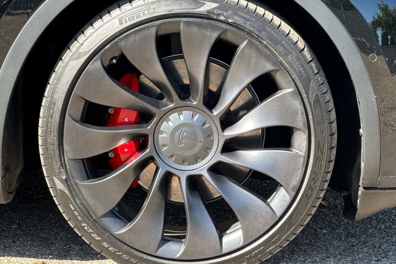 Used 2022 Tesla Model Y Performance image 25