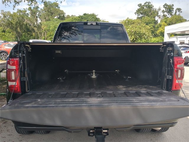 Used 2023 RAM 3500 Limited image 13