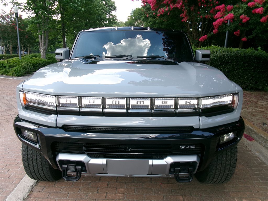 Used 2024 GMC Hummer EV 2X AWD/4WD image 2