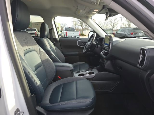 Used 2023 Ford Bronco Sport Outer Banks image 18