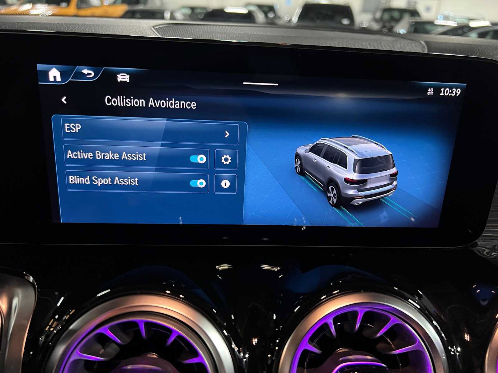 Certified 2026 Mercedes-Benz GLB 250 4MATIC image 39