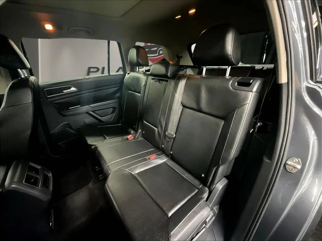 Used 2018 Volkswagen Atlas SEL FWD image 19