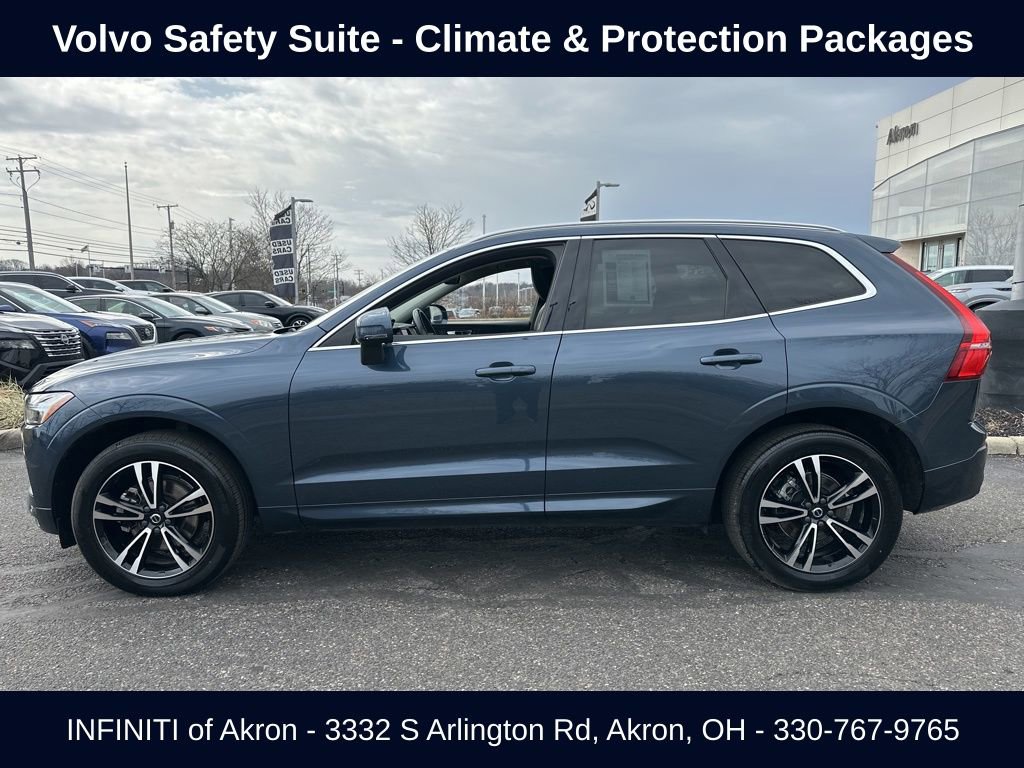 Used 2021 Volvo XC60 T5 Momentum w/ Premium Package image 9