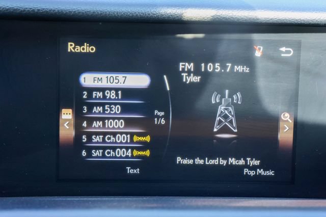 Used 2018 Lexus IS 300 AWD w/ Comfort Package image 26