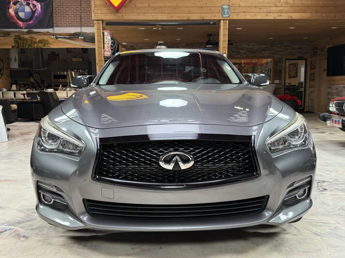 Used 2015 INFINITI Q50 Premium w/ Navigation Package AWD/4WD image 2