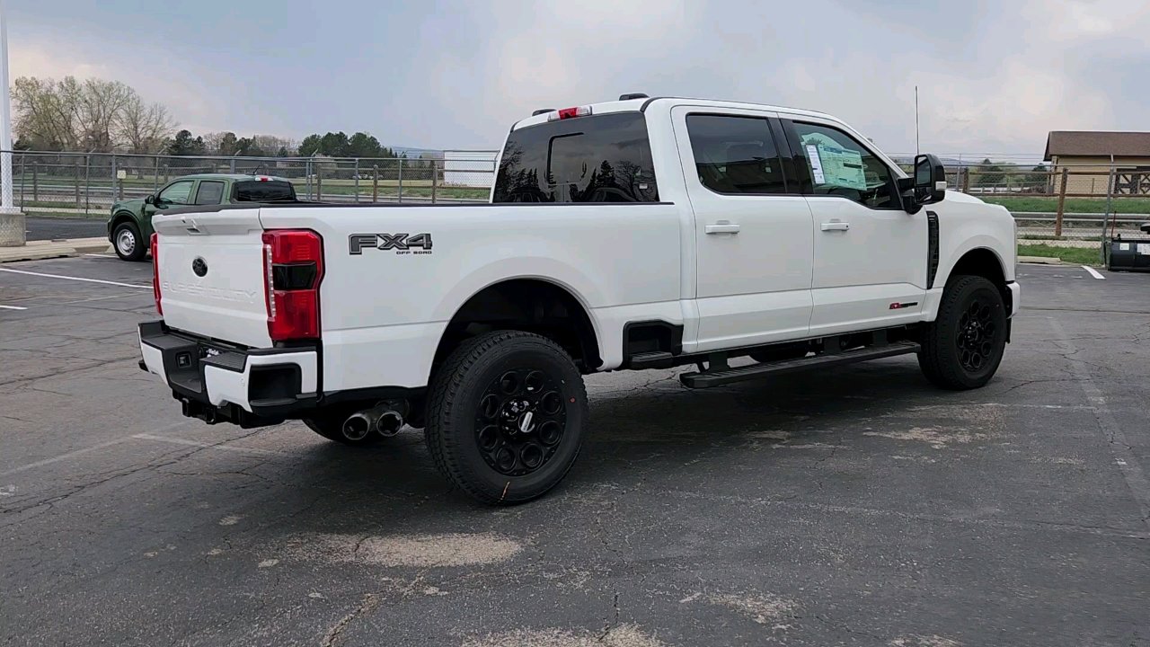 New 2025 Ford F250 Lariat w/ Lariat Ultimate Package image 9