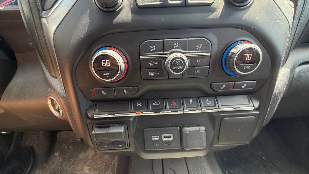 Used 2019 Chevrolet Silverado 1500 LT w/ All-Star Edition AWD/4WD image 18