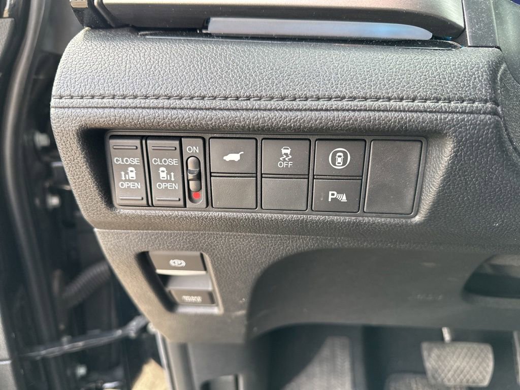 Certified 2023 Honda Odyssey Touring image 20