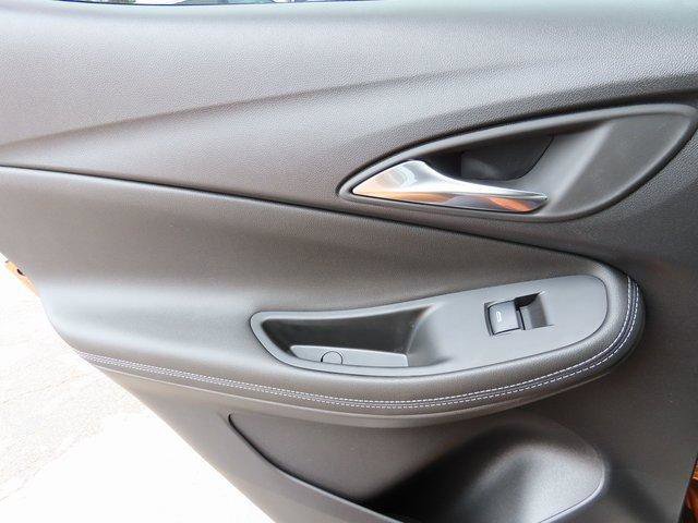 New 2025 Buick Encore GX Preferred w/ Comfort Package image 15