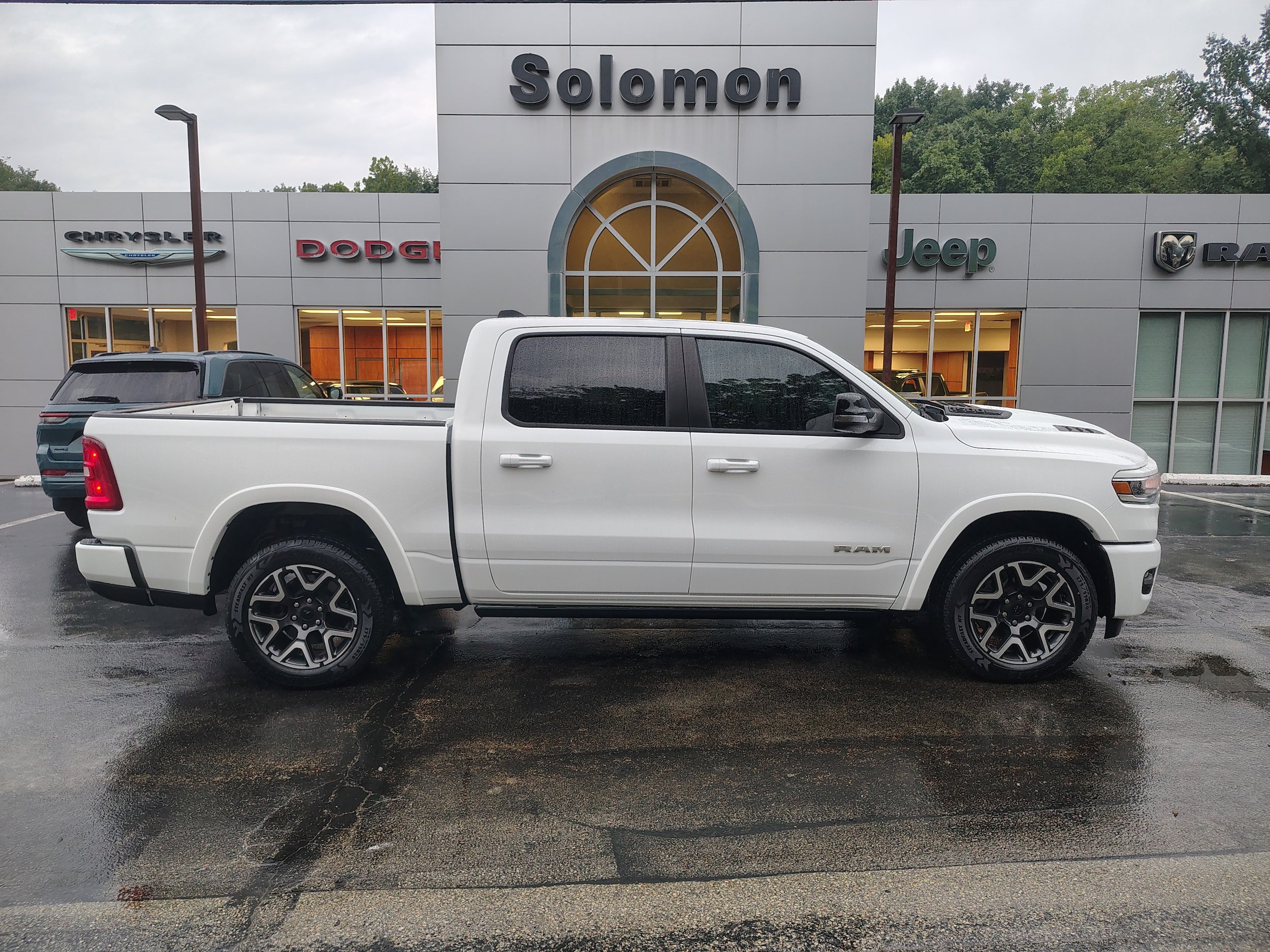 Used 2025 RAM 1500 Laramie