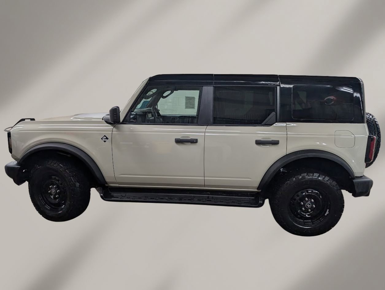 New 2026 Ford Bronco Outer Banks image 3