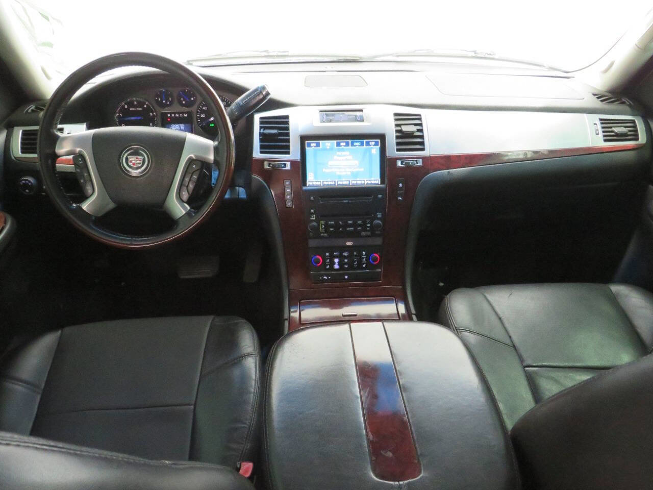 Used 2007 Cadillac Escalade EXT w/ Information Package AWD/4WD image 15