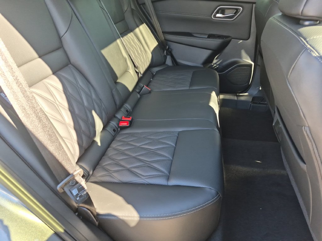 New 2026 Nissan Rogue Platinum AWD/4WD image 29