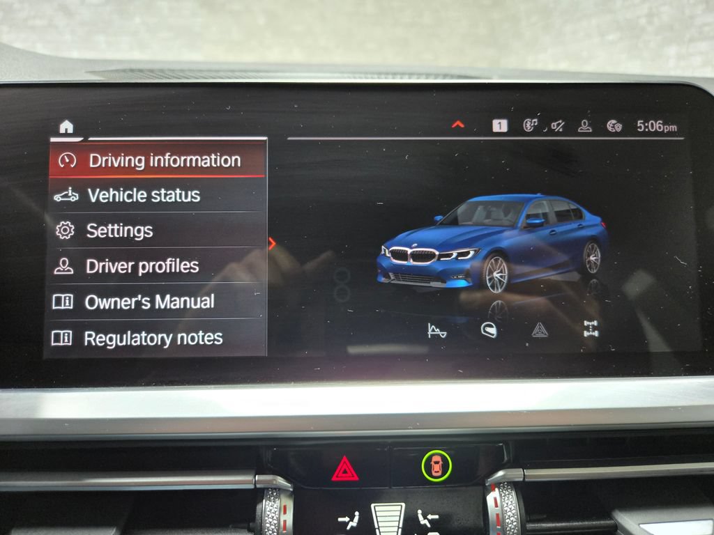 Used 2022 BMW 330i xDrive Sedan w/ Driving Assistance Package AWD/4WD image 23