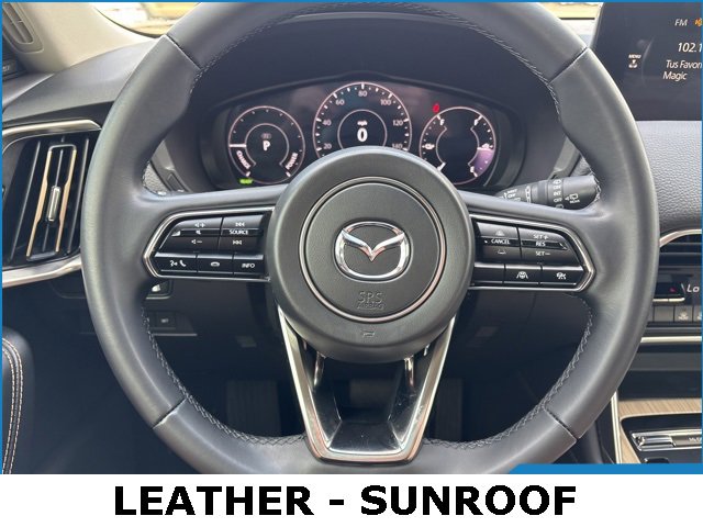 Used 2025 MAZDA CX-70 Plug-In Hybrid w/ Premium Pkg image 5