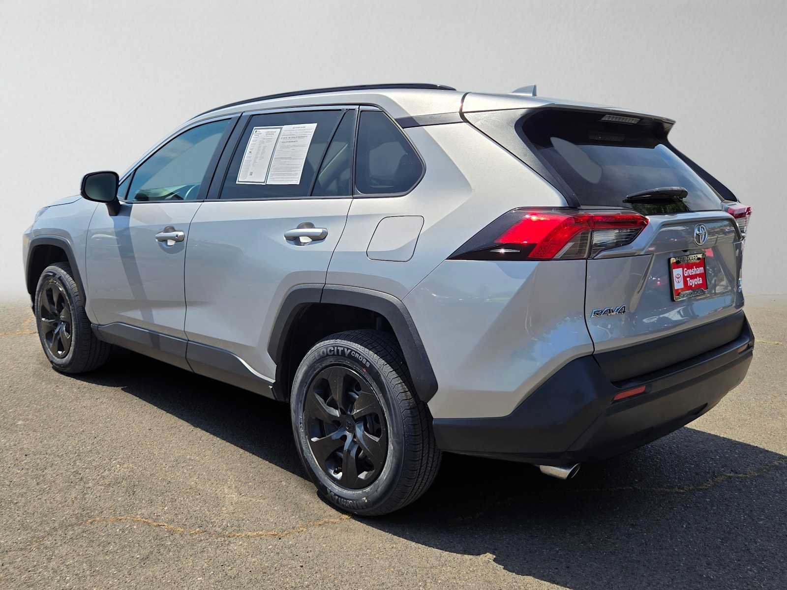 Certified 2021 Toyota RAV4 LE AWD/4WD image 7