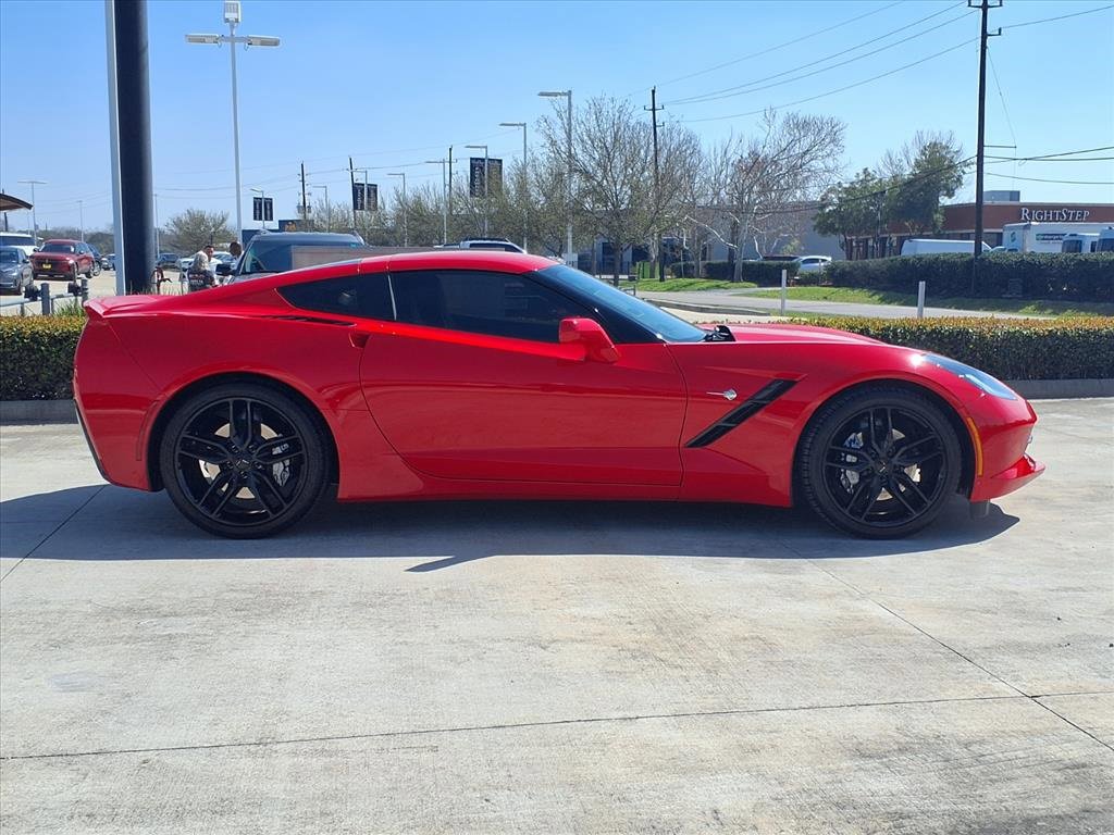 Used 2019 Chevrolet Corvette Stingray Coupe w/ 1LT image 8