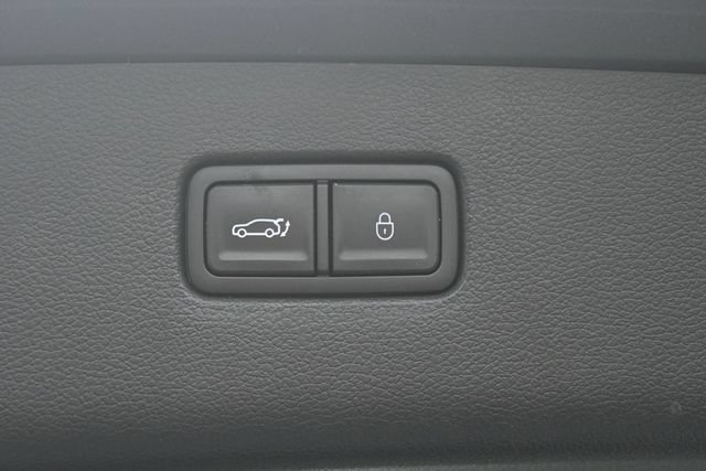 Used 2025 Genesis GV80 2.5T Standard AWD/4WD image 54