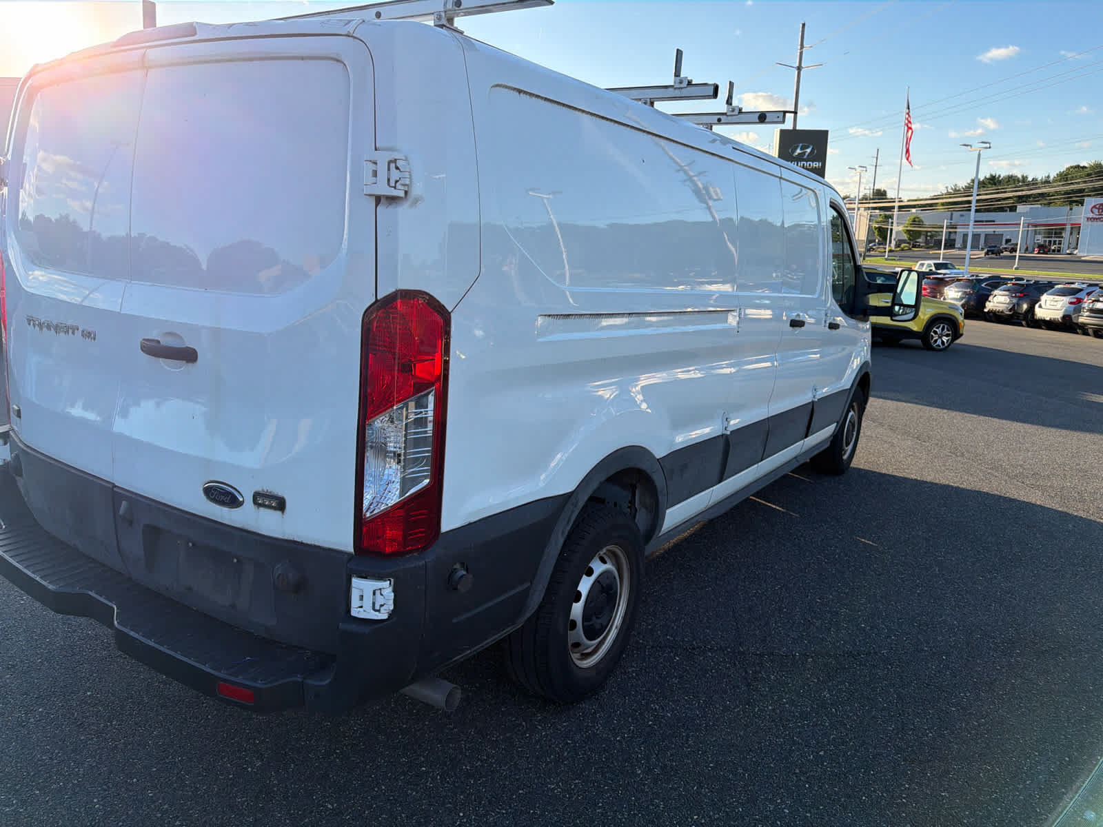 Used 2020 Ford Transit 150 Low Roof RWD image 3