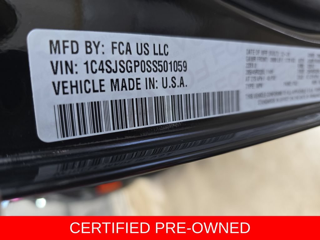 Used 2025 Jeep Grand Wagoneer L Series III w/ Rear Seat Video Group 1 AWD/4WD image 36