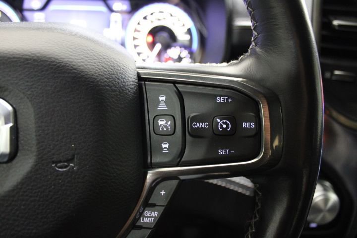 Used 2020 RAM 1500 Limited image 37