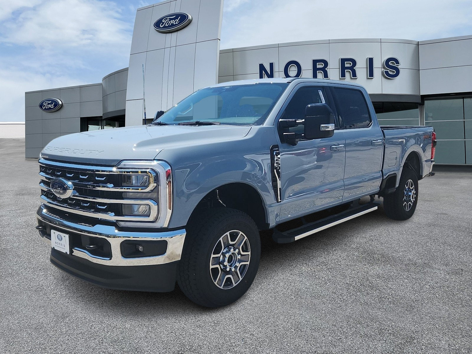 New 2026 Ford F250 Lariat w/ FX4 Off-Road Package AWD/4WD image 2