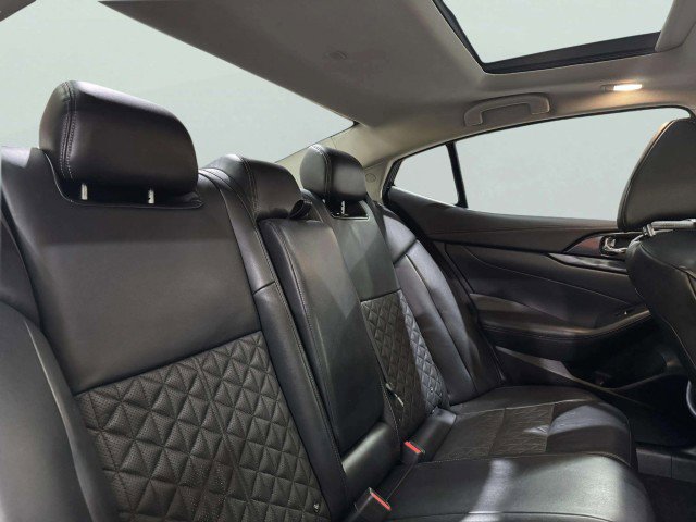 Used 2019 Nissan Maxima Platinum w/ Illumination Package image 38