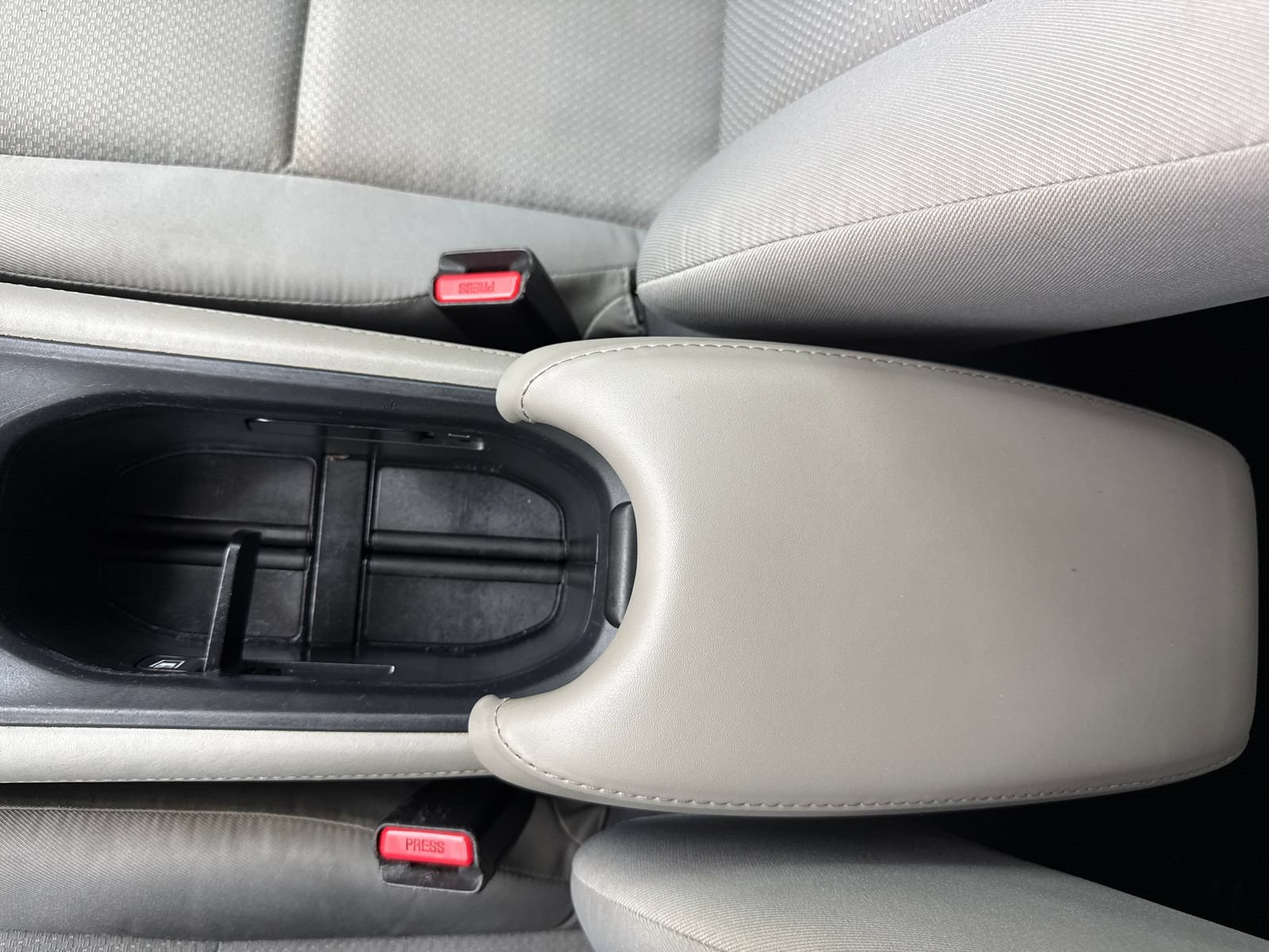 Used 2020 Honda HR-V LX image 29