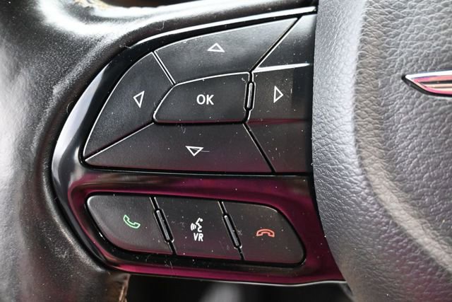 Used 2021 Chrysler Pacifica Touring w/ S Appearance Package FWD image 17